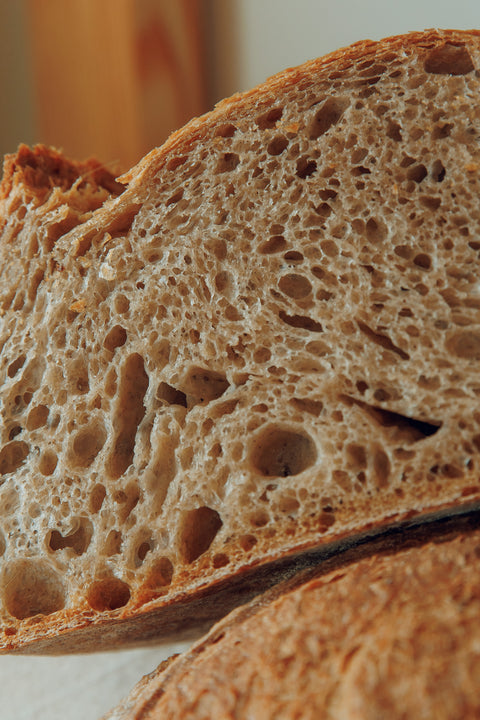 Pâine artizanală cu făină de hrișcă